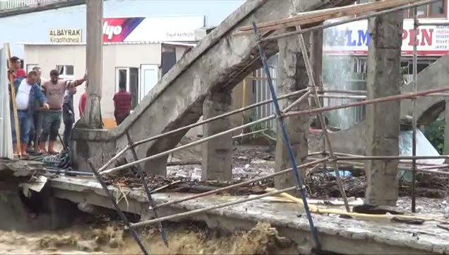 Zonguldak sel altında... Üzülmez ve Asma deresi taştı...