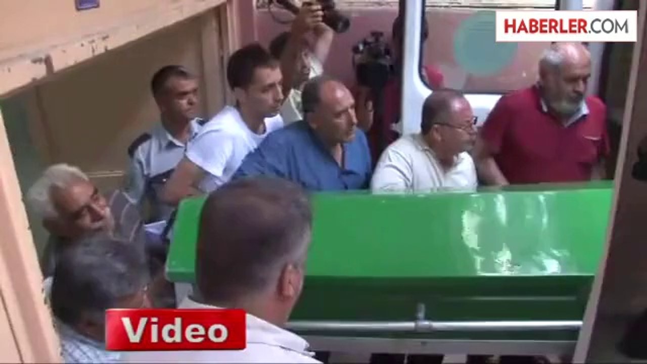 Tüfek Tutukluk Yaptı'