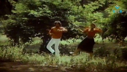 Neengal Kettavai Movie Song -5
