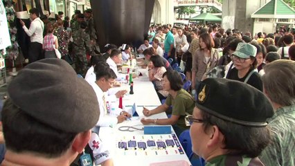 Thaïlande: le bonheur de rigueur au "pays du sourire"