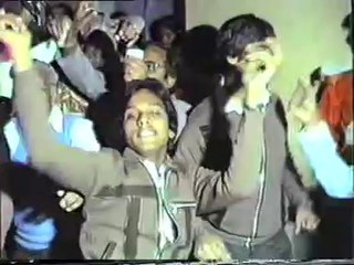 Funny dance of relatives at Punjabi Wedding