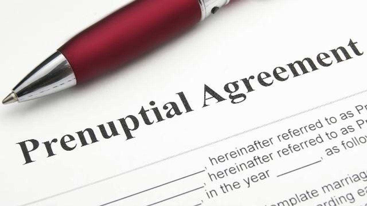 Social Media Prenuptial Agreements Are Latest Trend