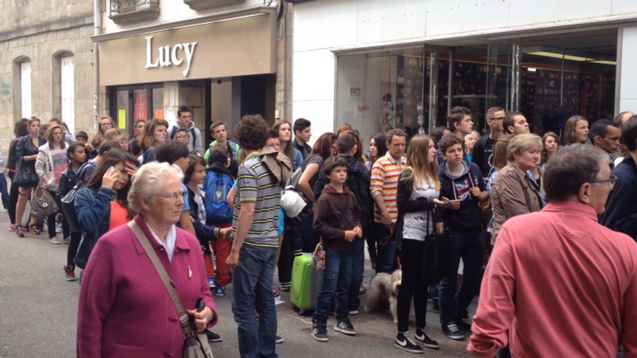 Les ados attendent Black M