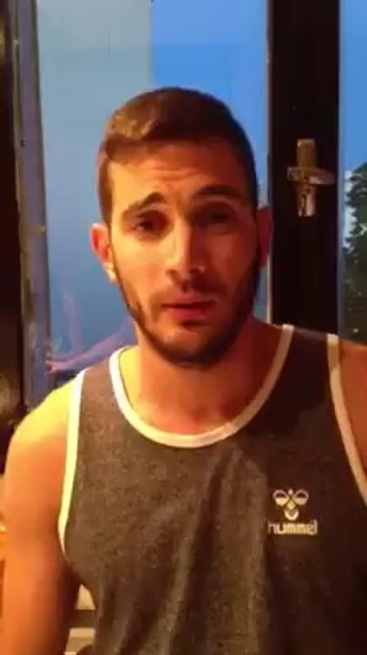 Olivier Marroux joueur du Chambéry Savoie Handball vous donne rendez-vous sur l'étape du Sandball Tour 2014 d'Annemasse!