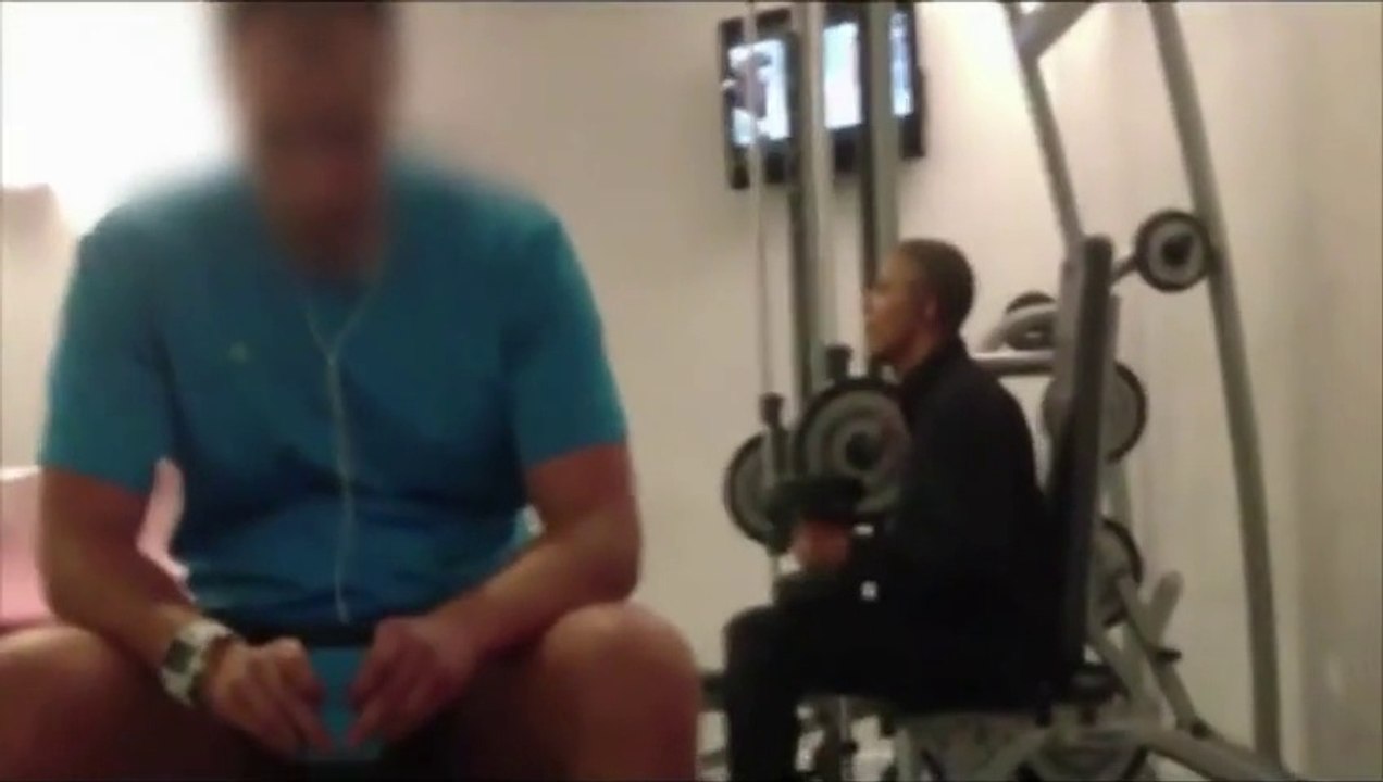 President Obama filmed during his Work Out exercises In a Polish Gym ...