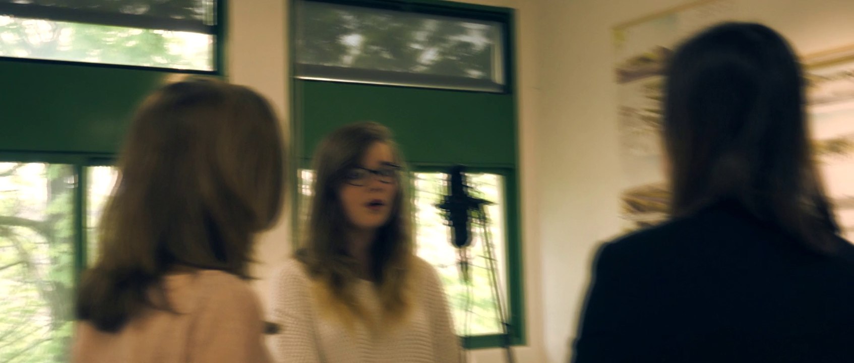 1 prof d'anglais, 3 collégiennes: Cup song acoustique