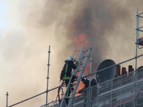 Aubervilliers: un incendie fait deux morts et six blessés - 0706