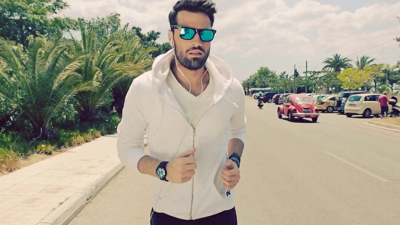 Κωνσταντίνος Αργυρός - Εσένα Θέλω / Konstantinos Argiros - Esena Thelo - Official Video Clip