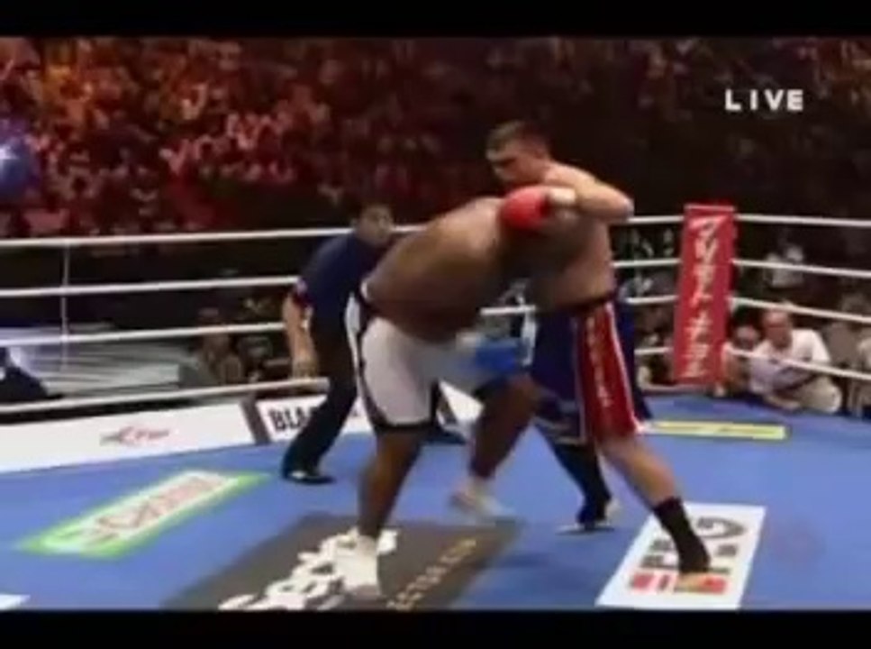 Peter Aerts vs Bob Sapp  K-1 World GP 2007 AMSTERDAM