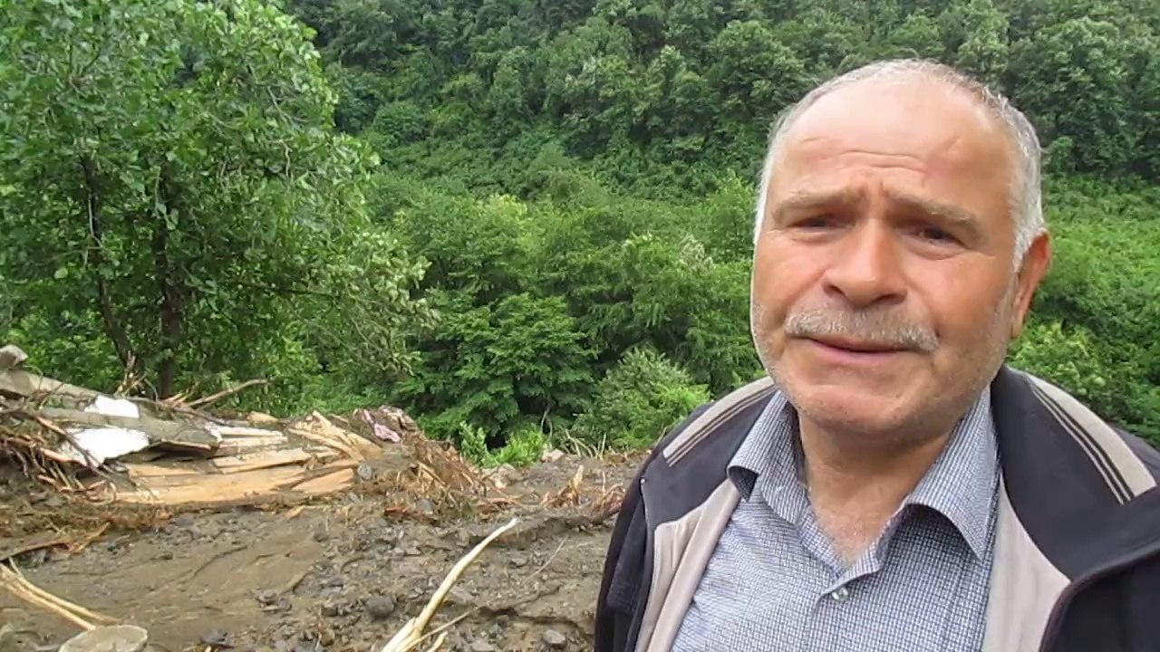 ÖLÜCE MAHALLESİNDE EV YIKILDI