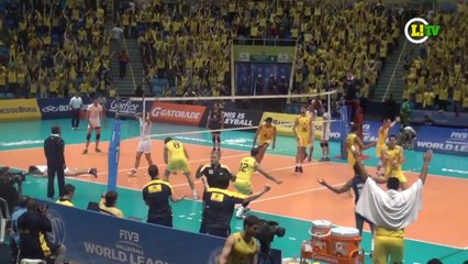 Descargar video: Brasil passa sufoco, mas vence Irã por 3 sets a 2