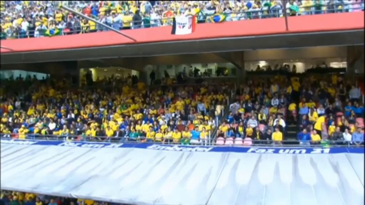 Brasilien quält sich bei Generalprobe