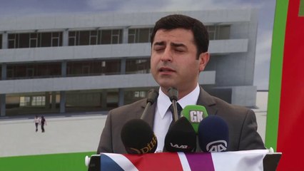 Selahattin Demirtaş "Buyrun kalıcı çözümü birlikte bulalım"