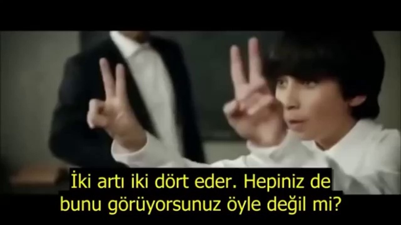 2+2=5