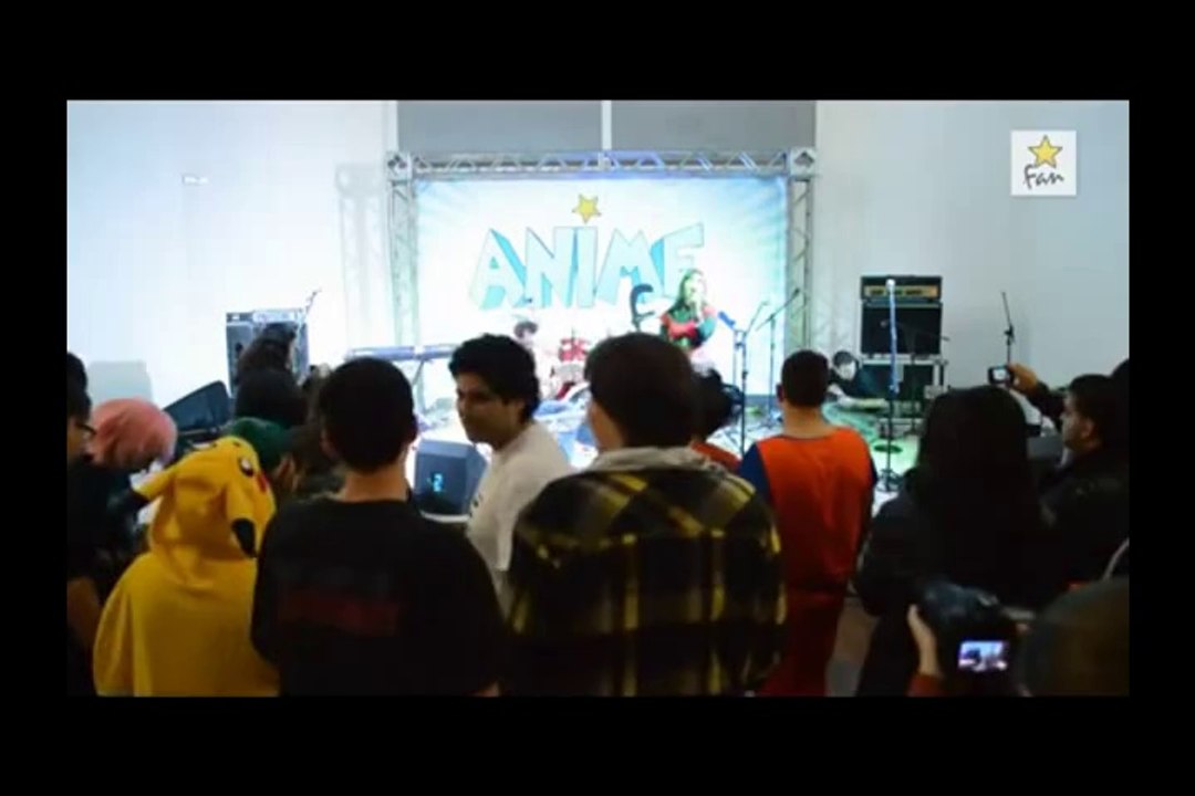 Change (Bleach 12th Opening Theme) - Super Gisele - Anime Fan 2013