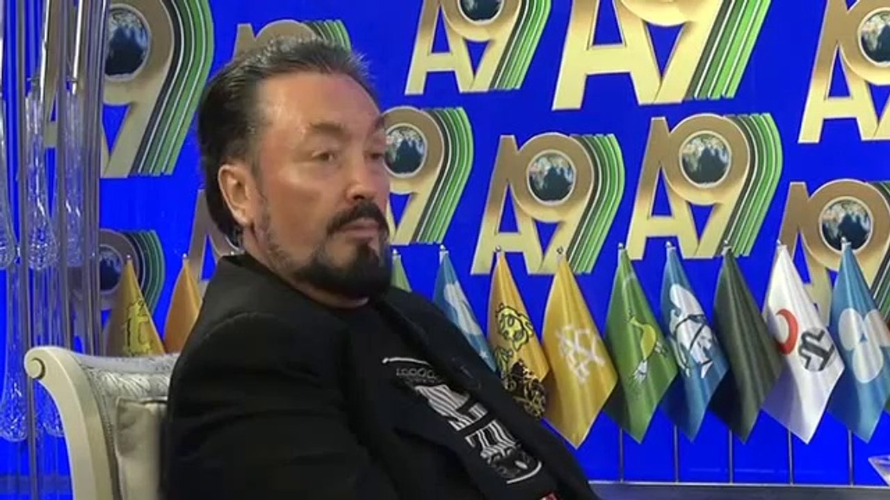 Adnan Oktar, _Ahirette arkadaşlarının birçoğunun zombi olduğ