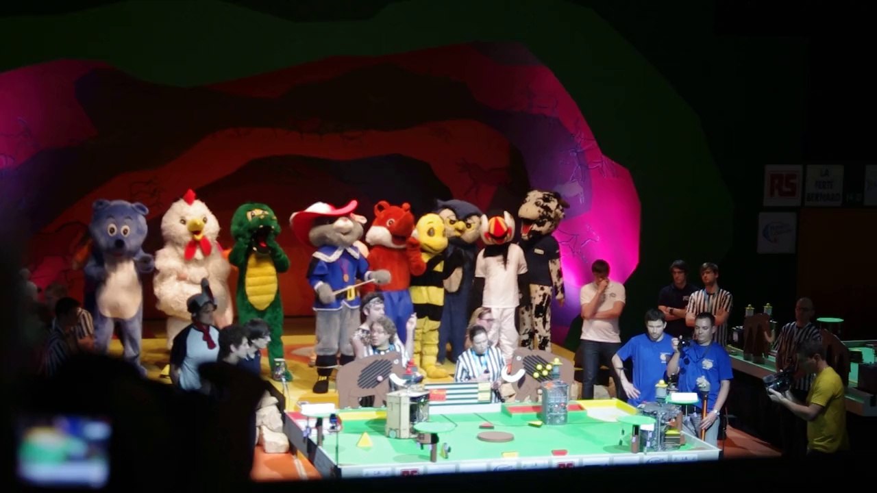 Spacecrackers vs UTC Compiègne, Coupe de France de Robotique 2014