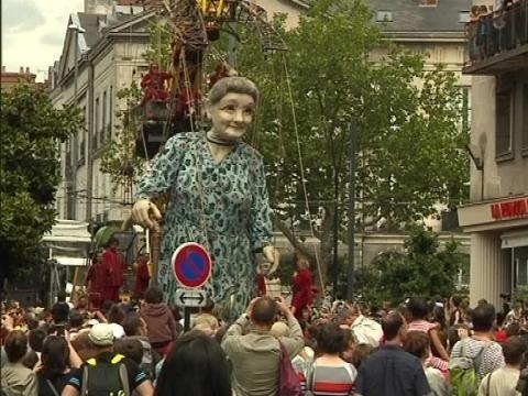 Les Géants de Royal de Luxe débarquent à Nantes - 07/06