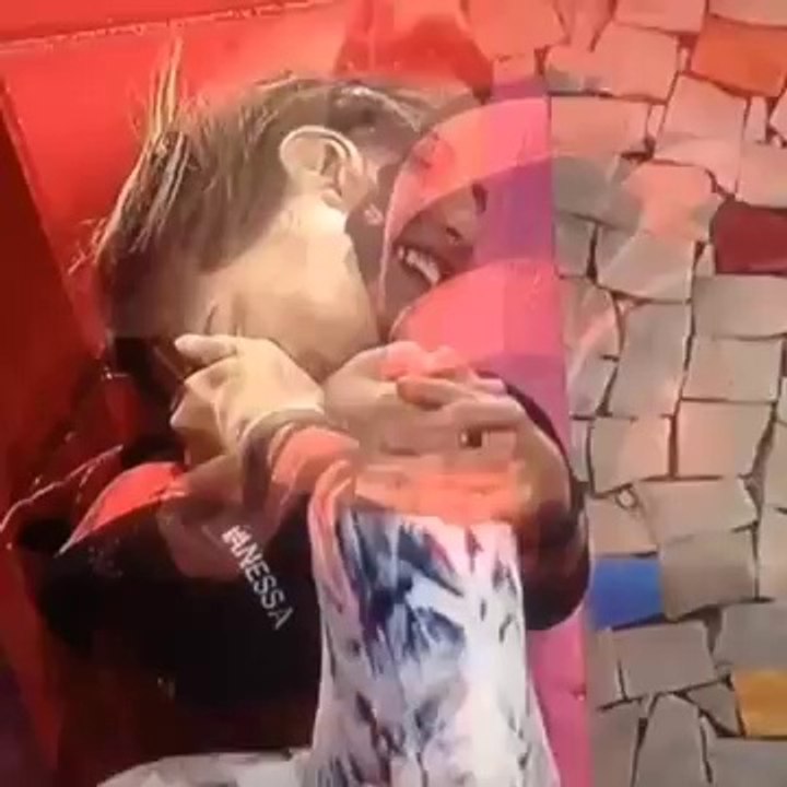 Se eu sair você vai morrer de saudade..