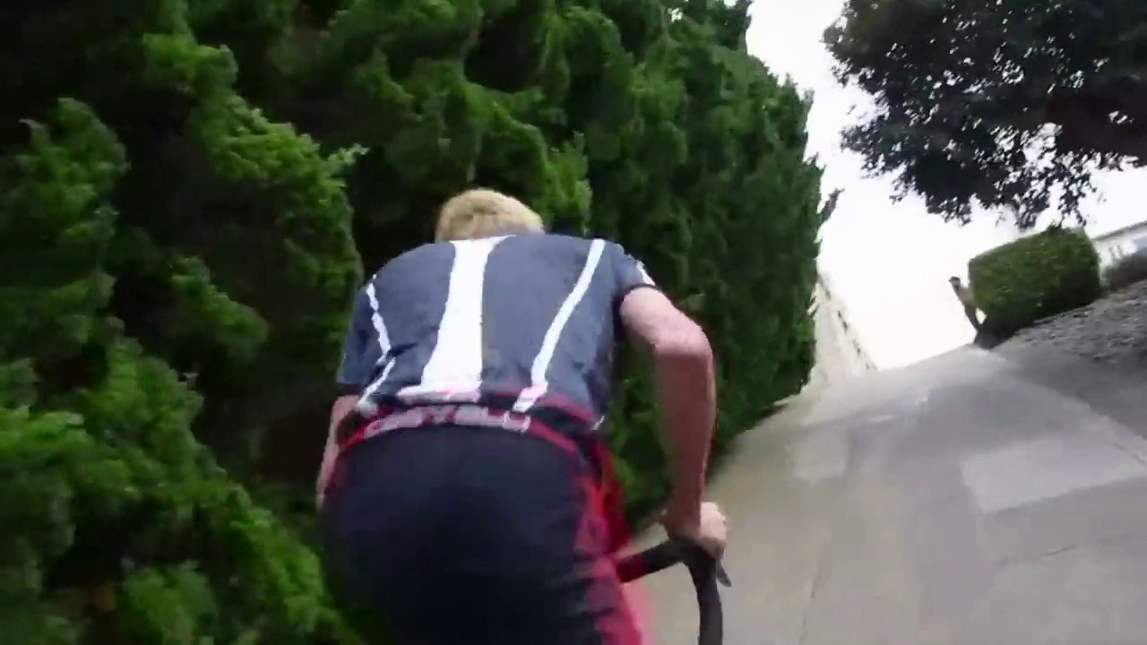 Grimper la colline la plus pentu en vélo : 38% de pente!