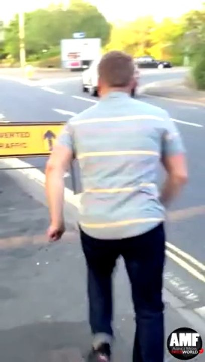 Jump over sign Fail