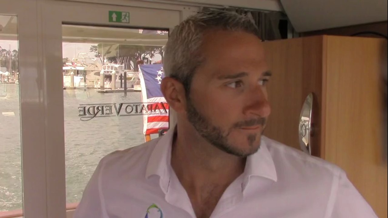 Greenline Hybrid Yacht Quiet Cruising