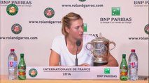 Press conference M.Sharapova 2014 French Open Final