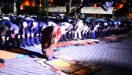 أول صلاة صبح في ميدان آيا صوفيا بإمامة الشيخ عبد الله بصفر