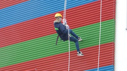 Charlie and Annemarie Topcliffe abseiling