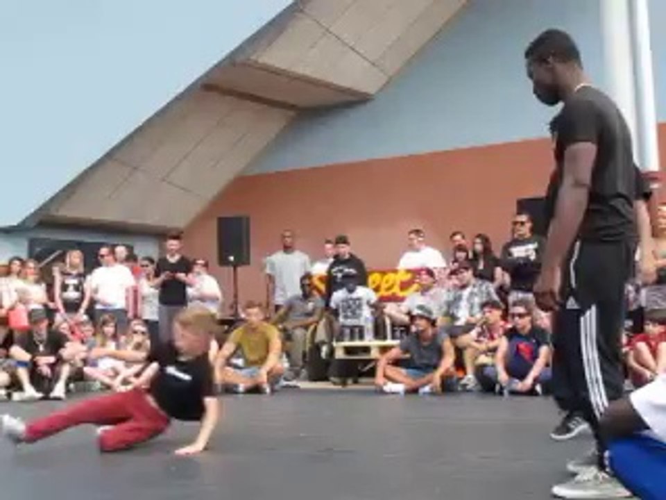 Street Impact Arras le 8 juin 2014: battles de hip-hop