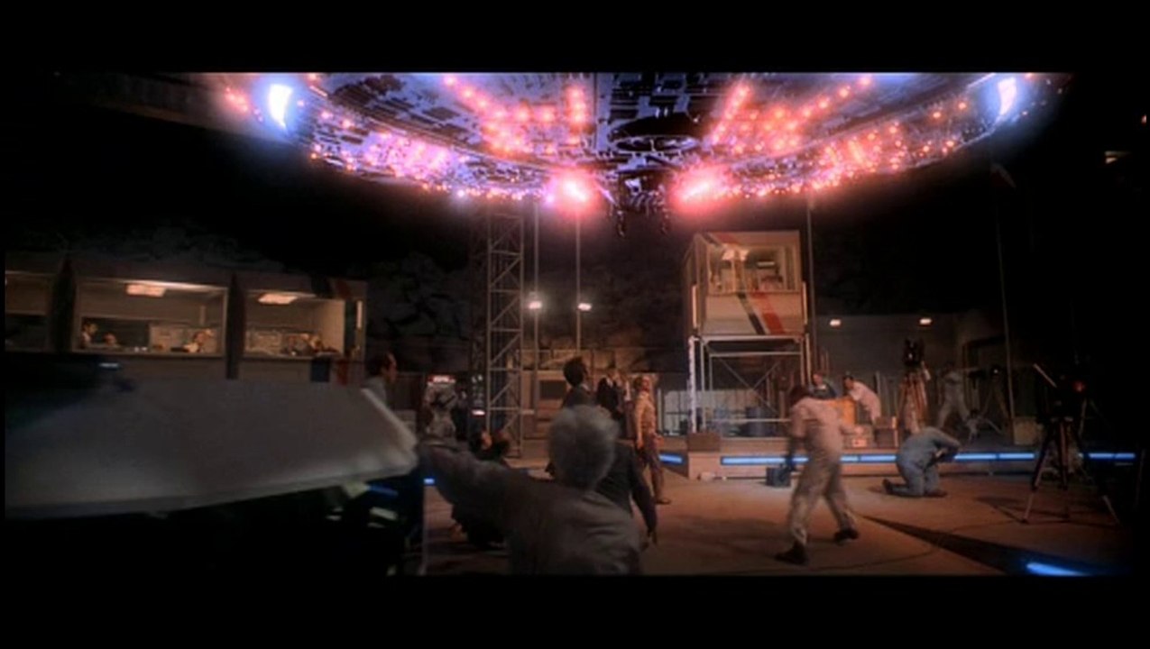 Encuentros En La Tercera Fase. Tráiler 3 Subtitulado En Español