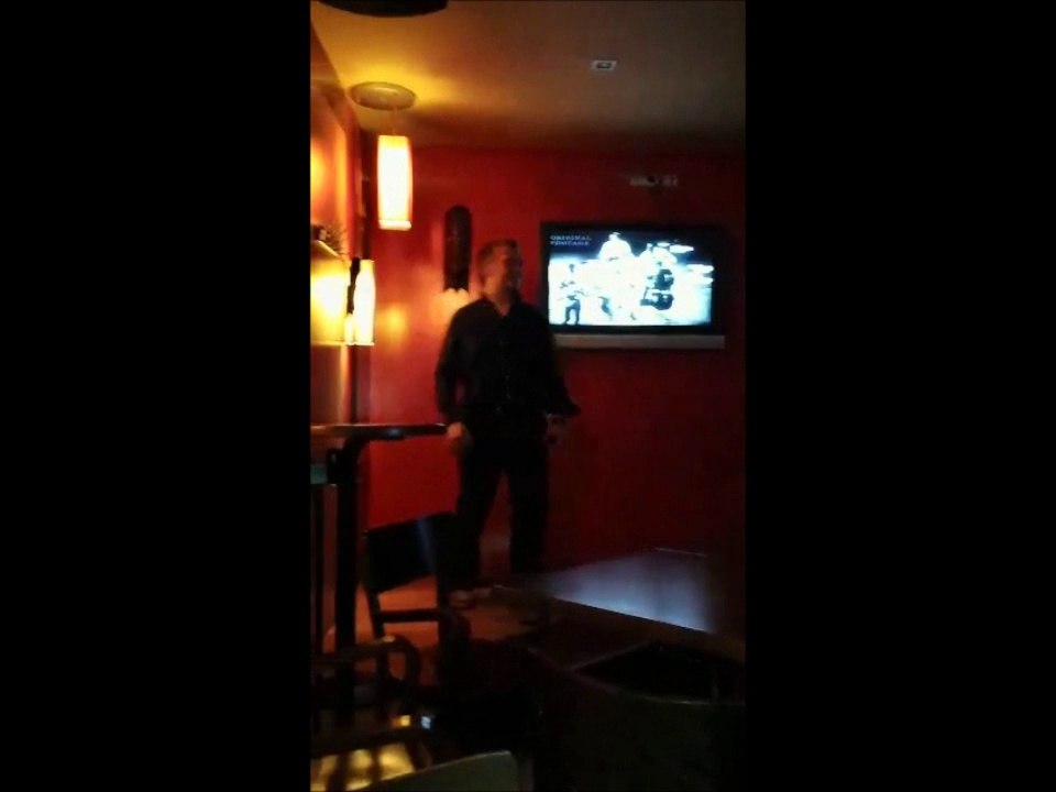 Marco Antonio - Blue Suede Shoes