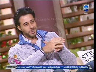 #ربعدستةستات احمد السعدني بدأ حياة صحفى ودخل مجال التمثيل من غير علم ابوه