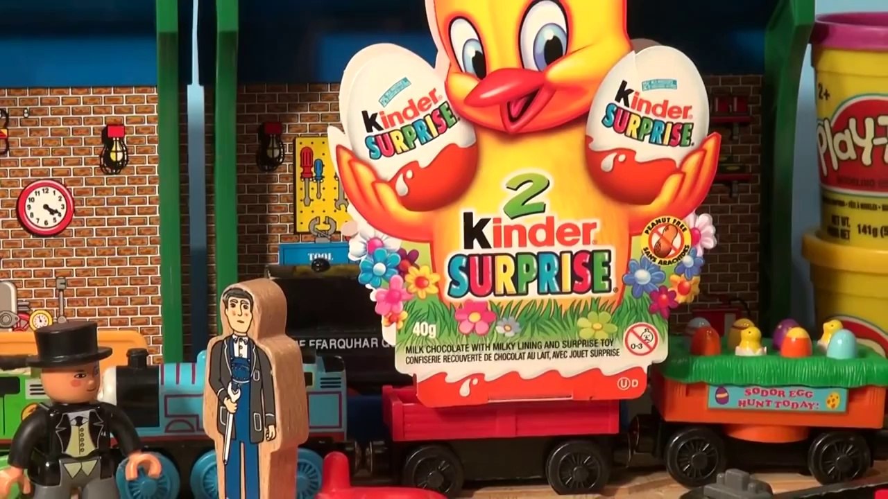 Thomas and Friends Kinder Egg Surprise Eggs Par...