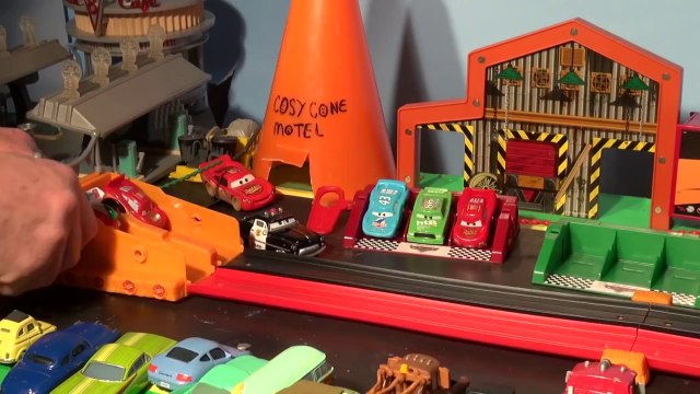 Pixar Cars Lightning McQueen RipLash Racers rematch with new Francesco Bernoulli and Funny Car Mater