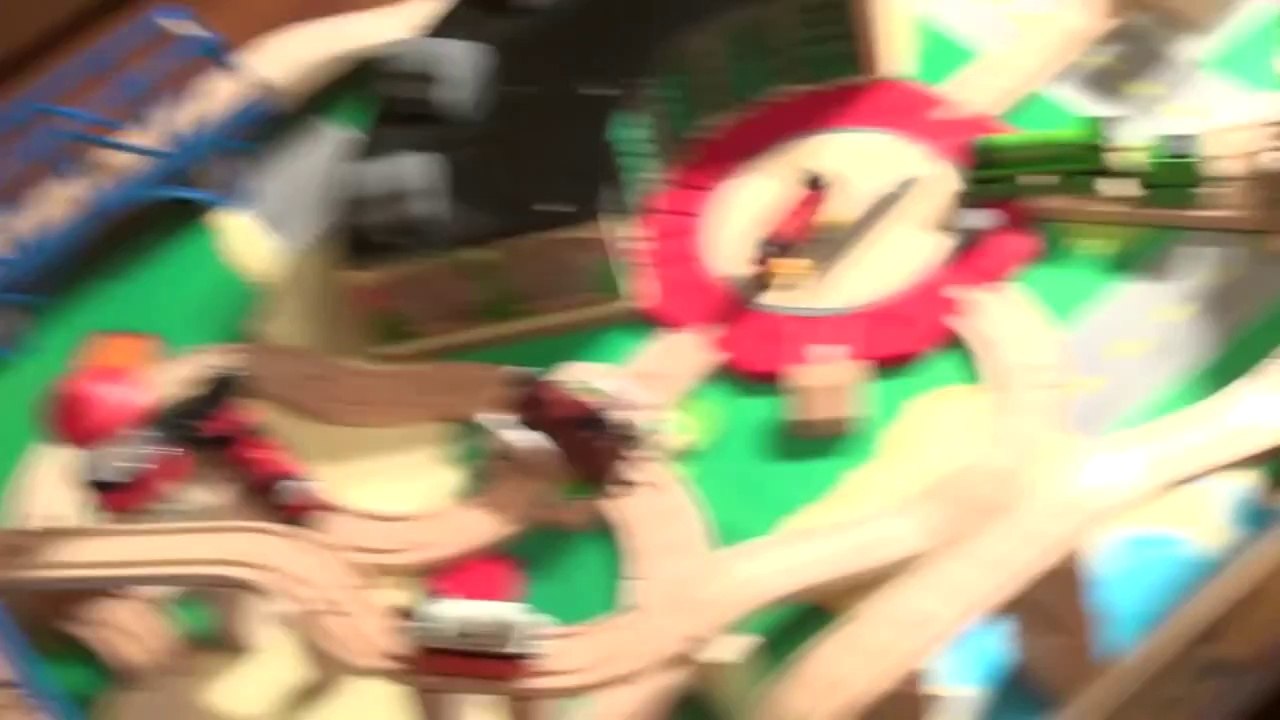 Thomas and Friends Train Table,  like at Chapters or TOYSRUS with all the track and Trains demo