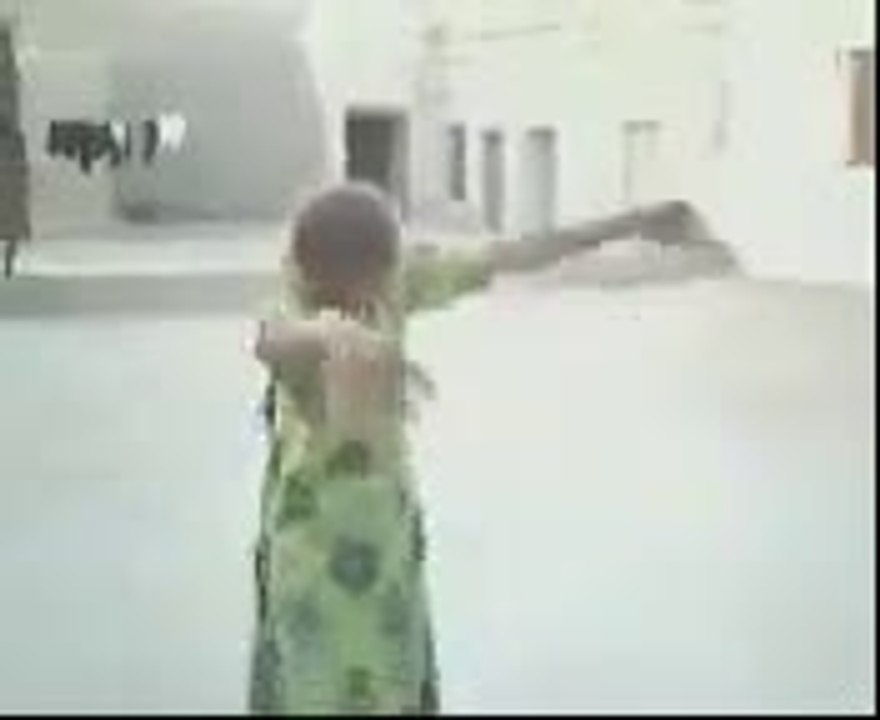 لو جی، ہے کوئی گل کرن آلی؟؟؟