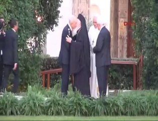 Vatikan'daki tarihi dua buluşmasında Kur'an-ı Kerim okundu I www.halkinhabercisi.com