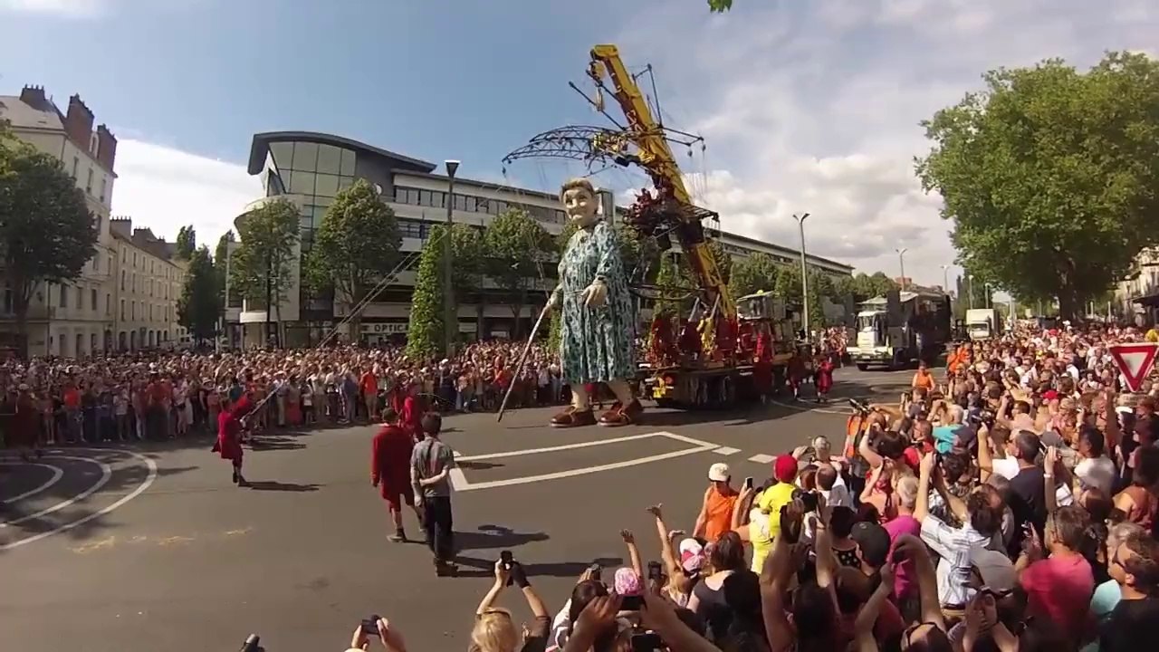 la Grand mère geante 08 juin 2014
