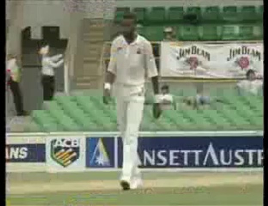 record number of  no balls in an over