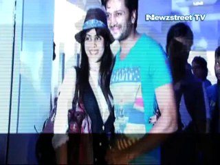 Expected father Riteish Deshmukh confirms Genelia’s pregnancy