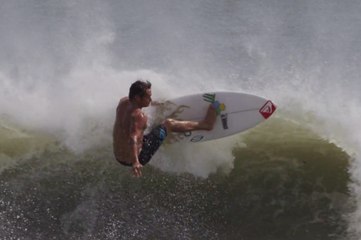 Free Roaming with Marc Lacomare - Surf