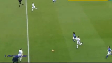 Jose Mourinho'nun Sahaya Dalıp Faul Yapması