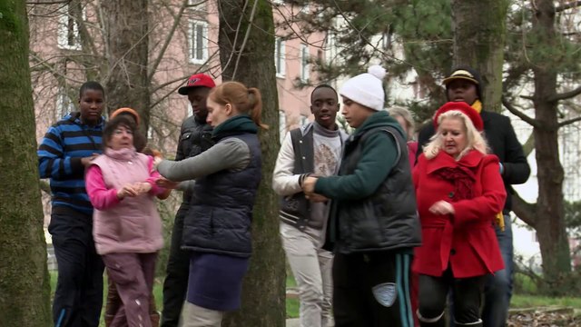 « Cinq points de vue autorisés sur les Courtillières », par Julie Desprairies et Vladimir Léon