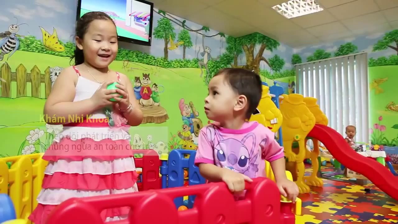 Công ty làm phim tự giới thiệu sản phẩm dịch vụ