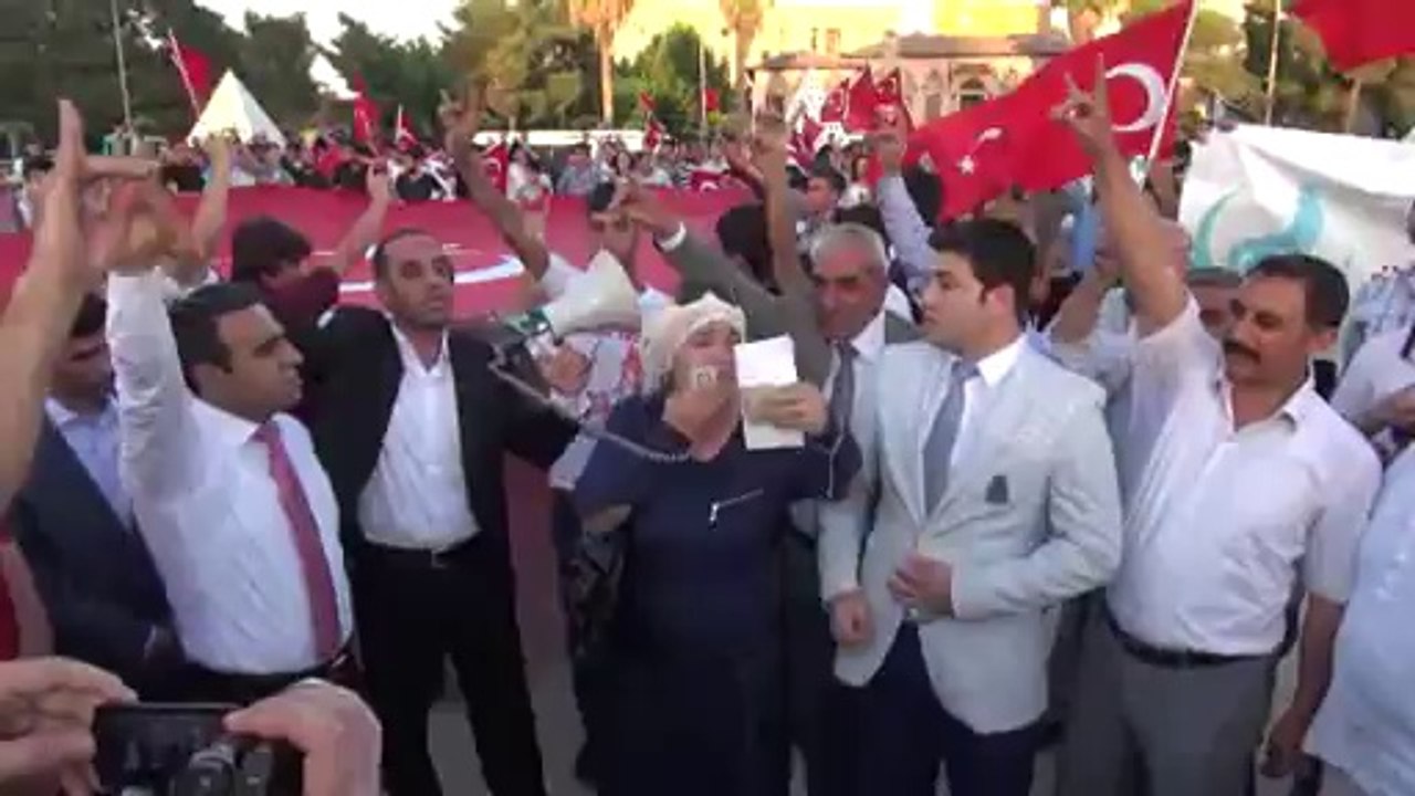 sanlıurfa bayrağa saygı yuruyusu