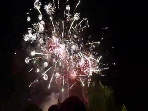 Sainte Mère Eglise samedi 7 juin 2014 Feu d'artifice du 70ème anniversaire du débarquement
