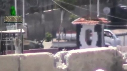 Rebel sniper guns down government fighter in Damascus suburb