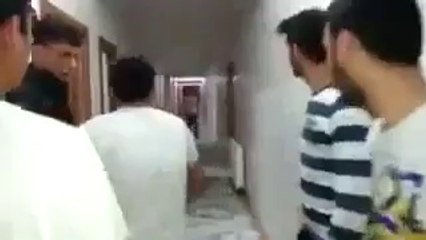 Yurtta Kürt öğrencilere uykudayken demir çubuklarla saldırdılar