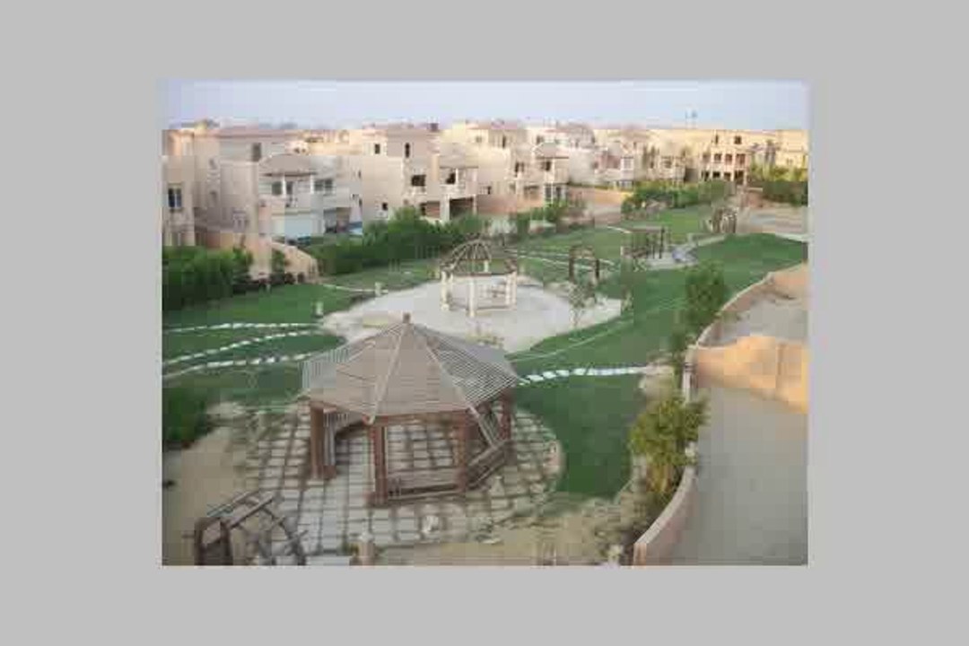 Unfinished Villa  for Sale in Grand Residence New Cairo City